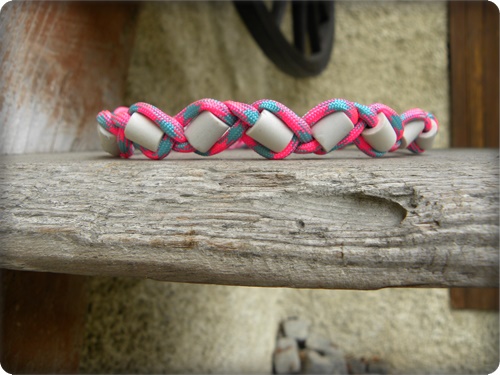 EM chain pink and mint Click image to close